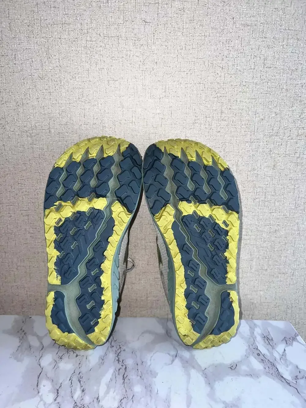 Altra Outroad 2 Men's Trail Running Shoes Grey/Green Size 8.5